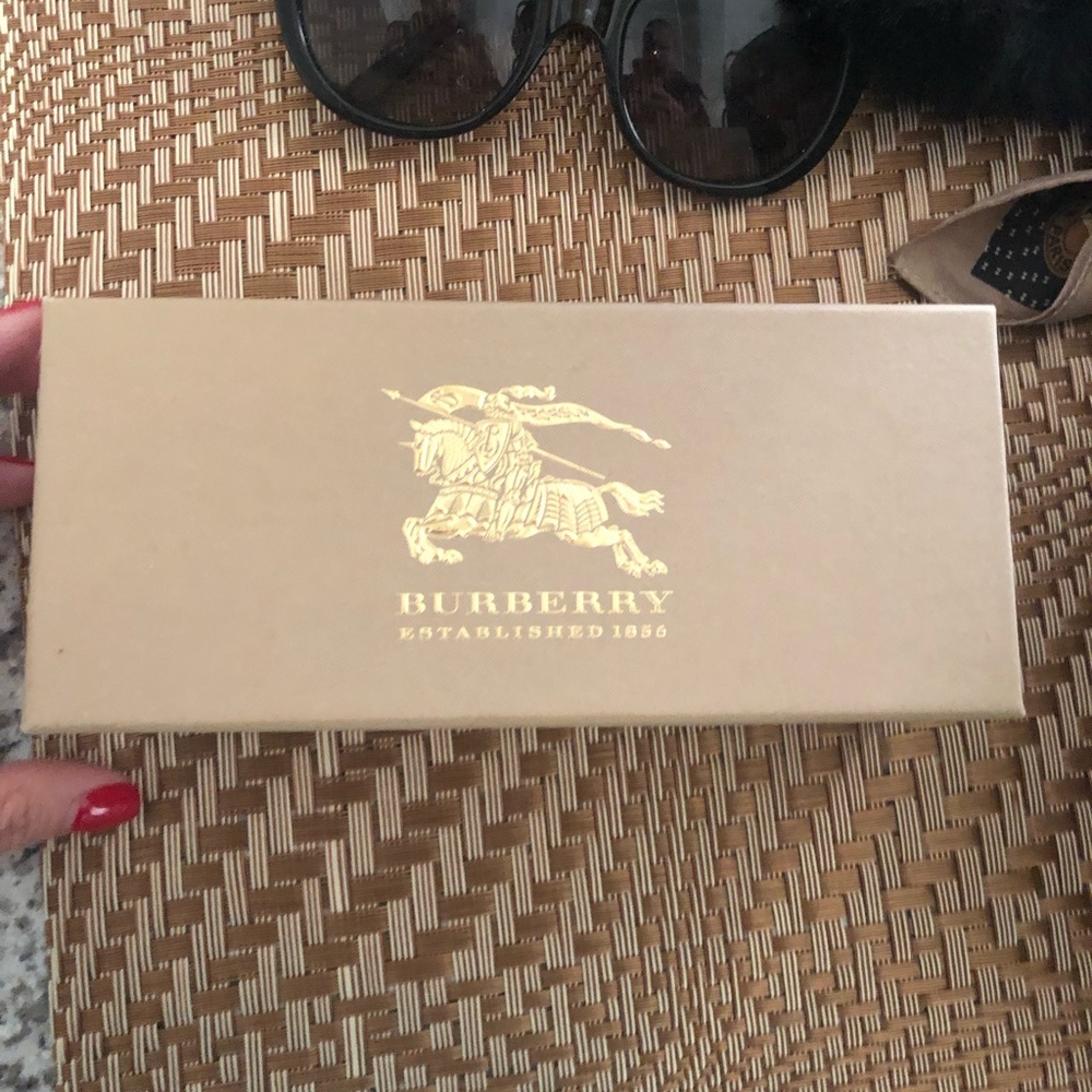 Burberry sunglasses